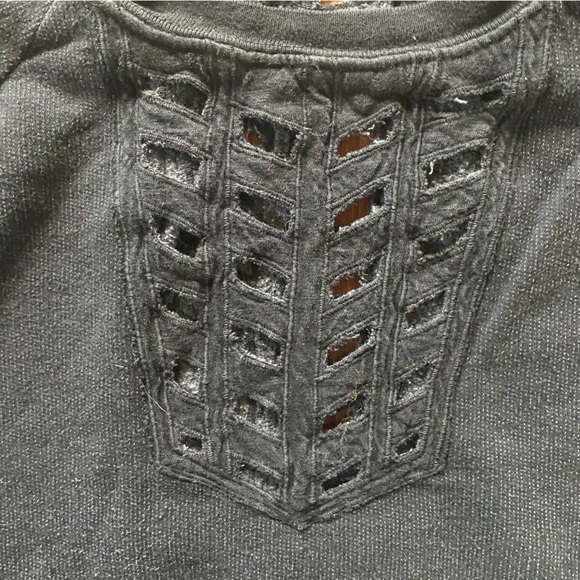 Volcom women’s dark grey lattice back sweatshirt size S. - Picture 4 of 5